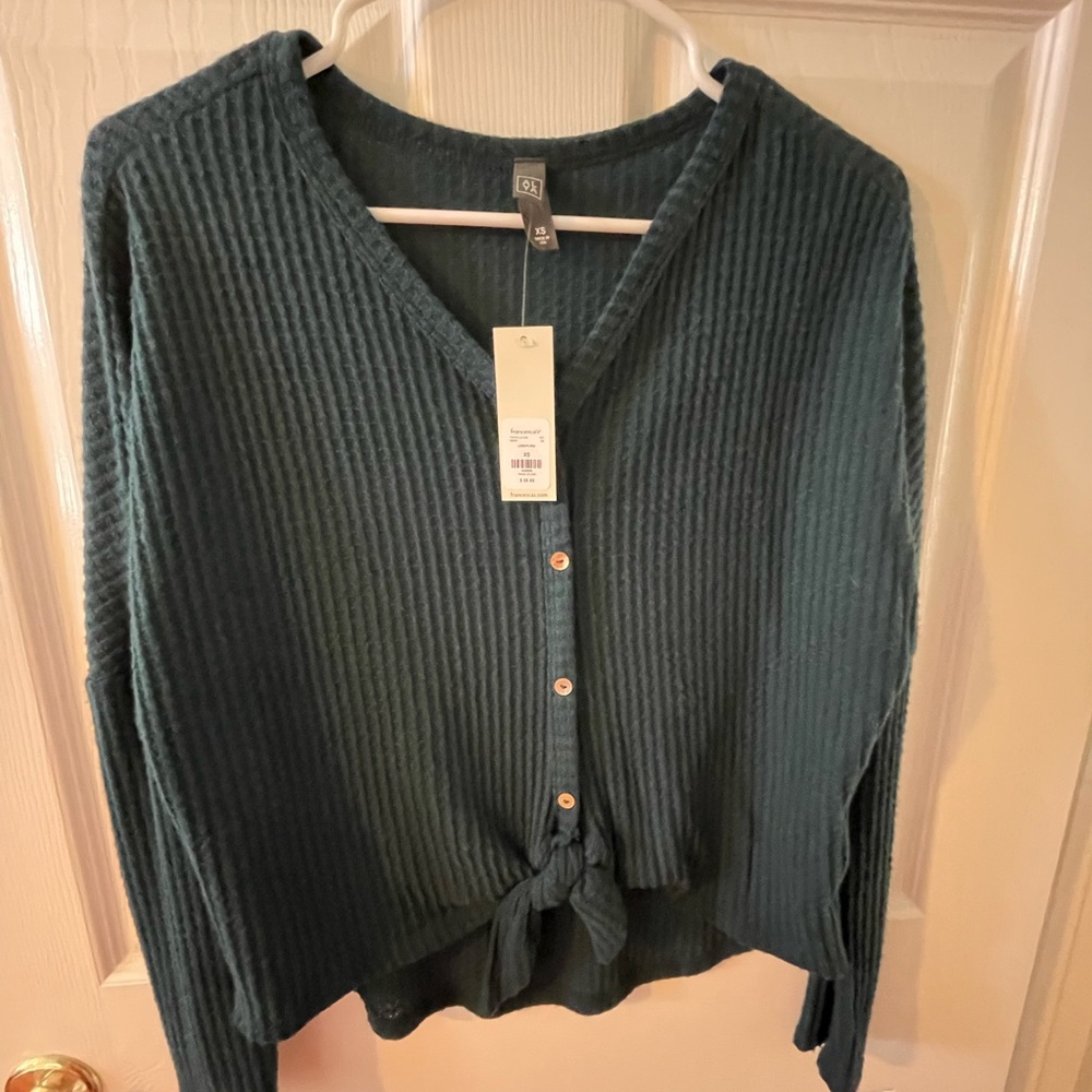 Alya Top NWT